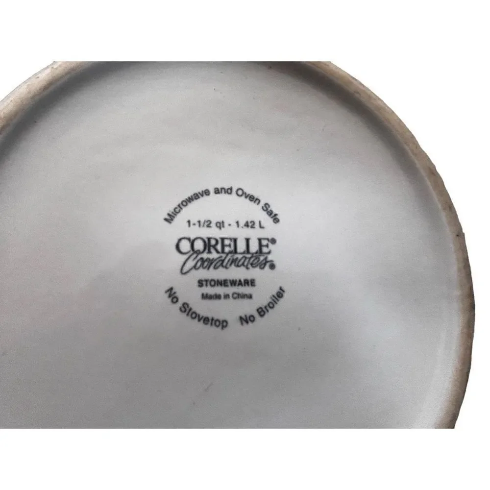 Corelle Corning floral  stone ware  1 1/2 quarts  mixing bowl